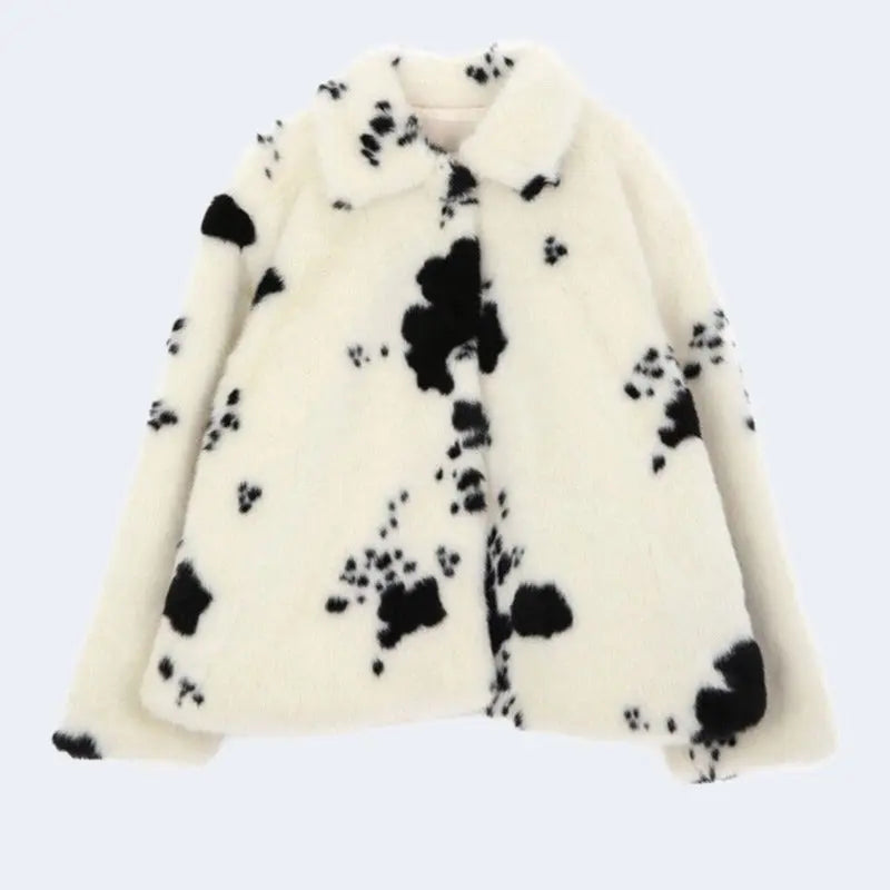 Dalmatian Fur Coat INVETITUM